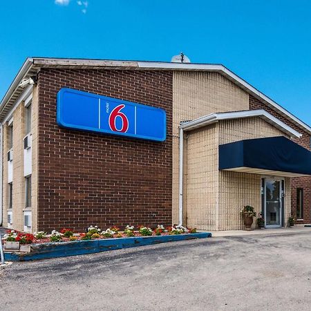 Motel 6-Madison, Wi - East Exterior photo